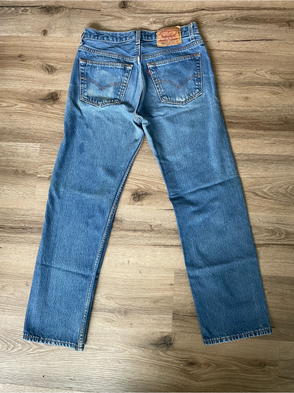 Vintage Levi’s 501xx Jeans Men’s W33 L32 Made in USA Medium Wash Straight Leg
